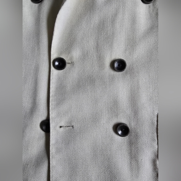 Peserico Men's Elegant Cream Wool/Silk/Linen Double Breasted Blazer - Picture 7 of 11